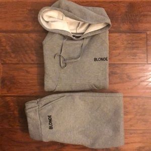 1 LEFT☀️BLONDE grey sweats/hoodie combo!
